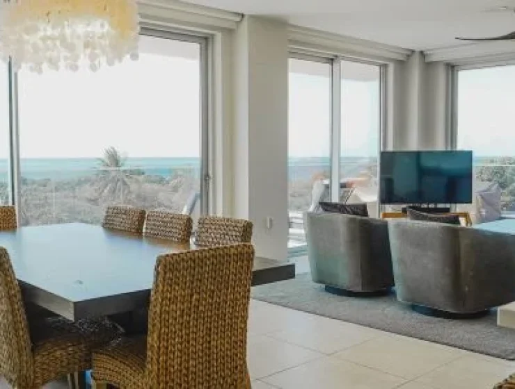 Sunset Penthouse – Beach Front at Eagle Beach